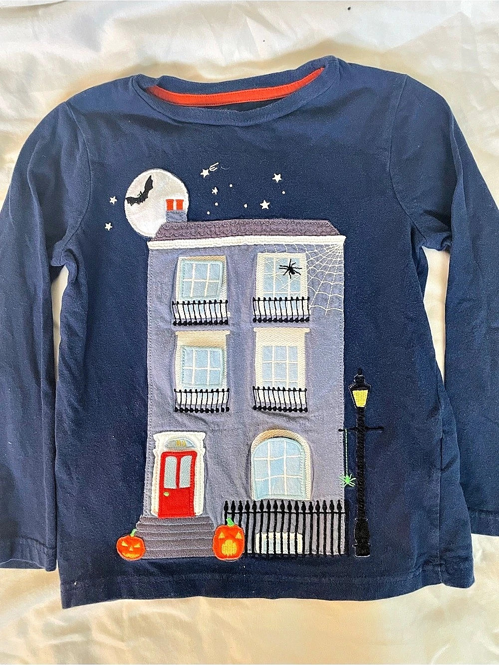 Mini Boden Haunted House Lift-the-Flap T-Shirt Blue & Gray Girls 5-6
